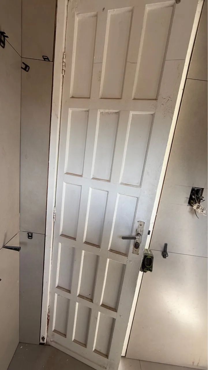 Angelim padded door