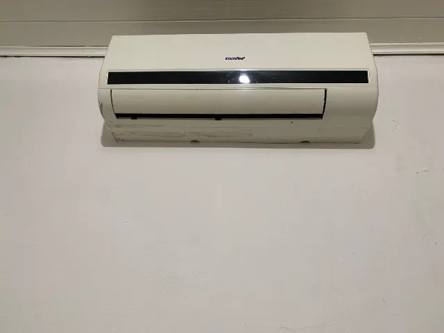 Vendo ar-condicionado zero bem conservado