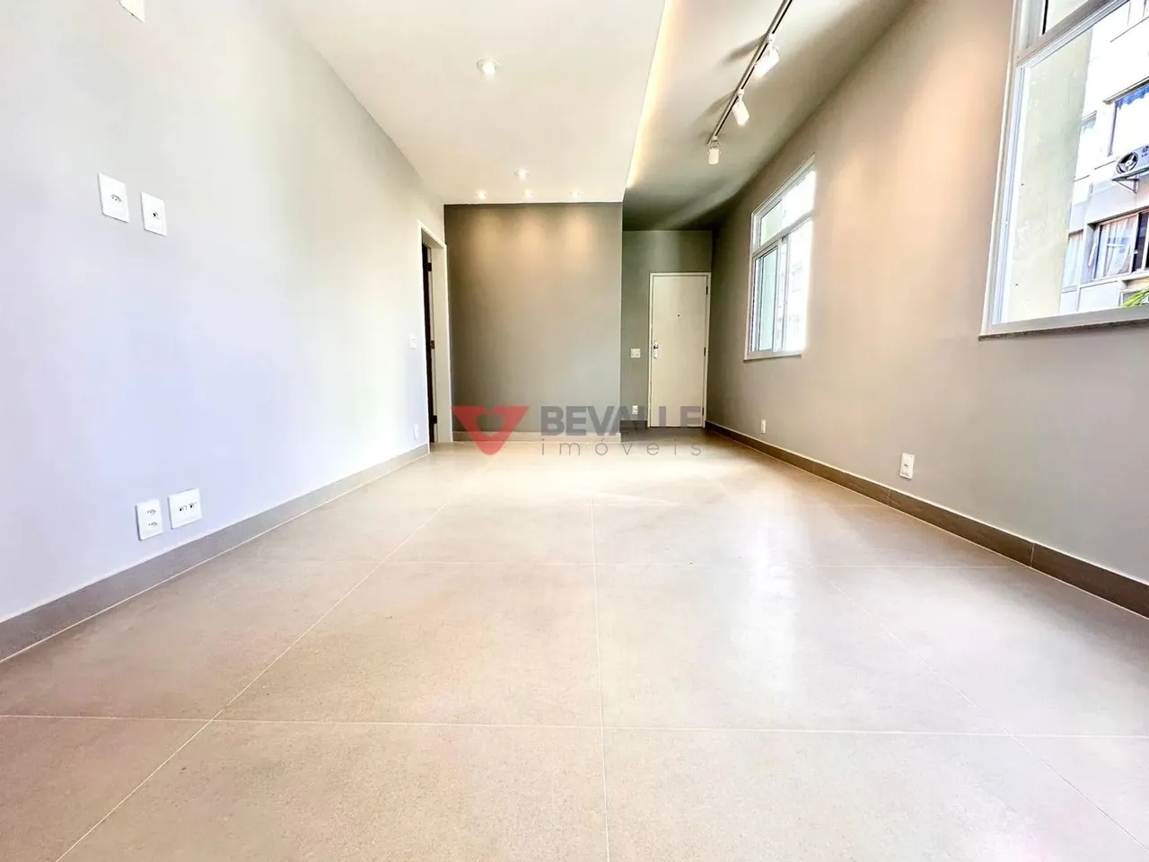Apartamento à Venda em Botafogo RJ, 2 Quartos, 80m², R$1.200.000