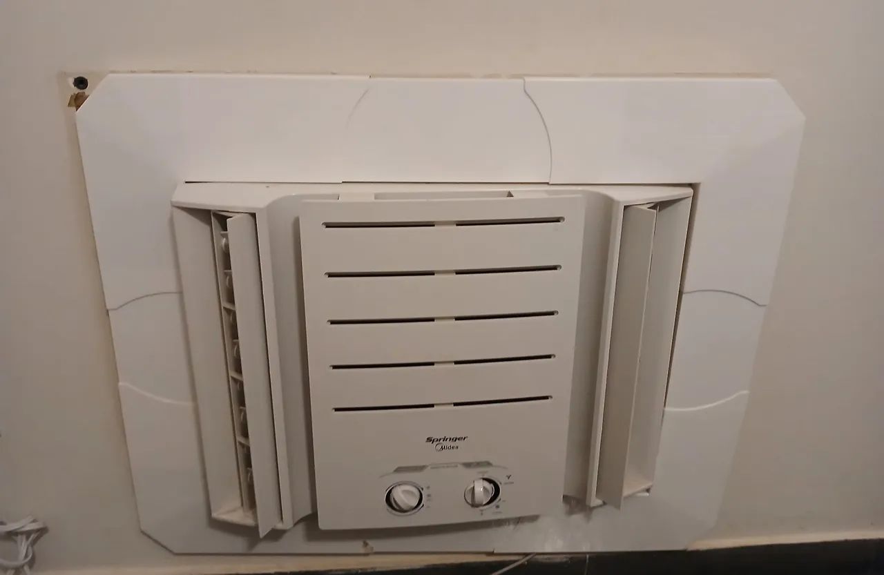Ar Condicionado Springer 7.500 BTUs