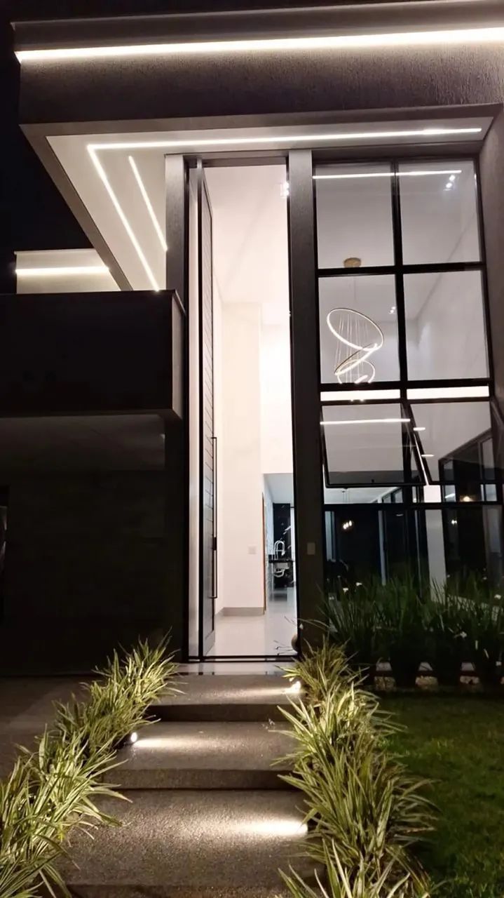 CASA ALTO PADRÃO MODERNA E IMPONENTE 3 QTS 3 SUÍTES CONDOMINIO FECHADO - Foto 2