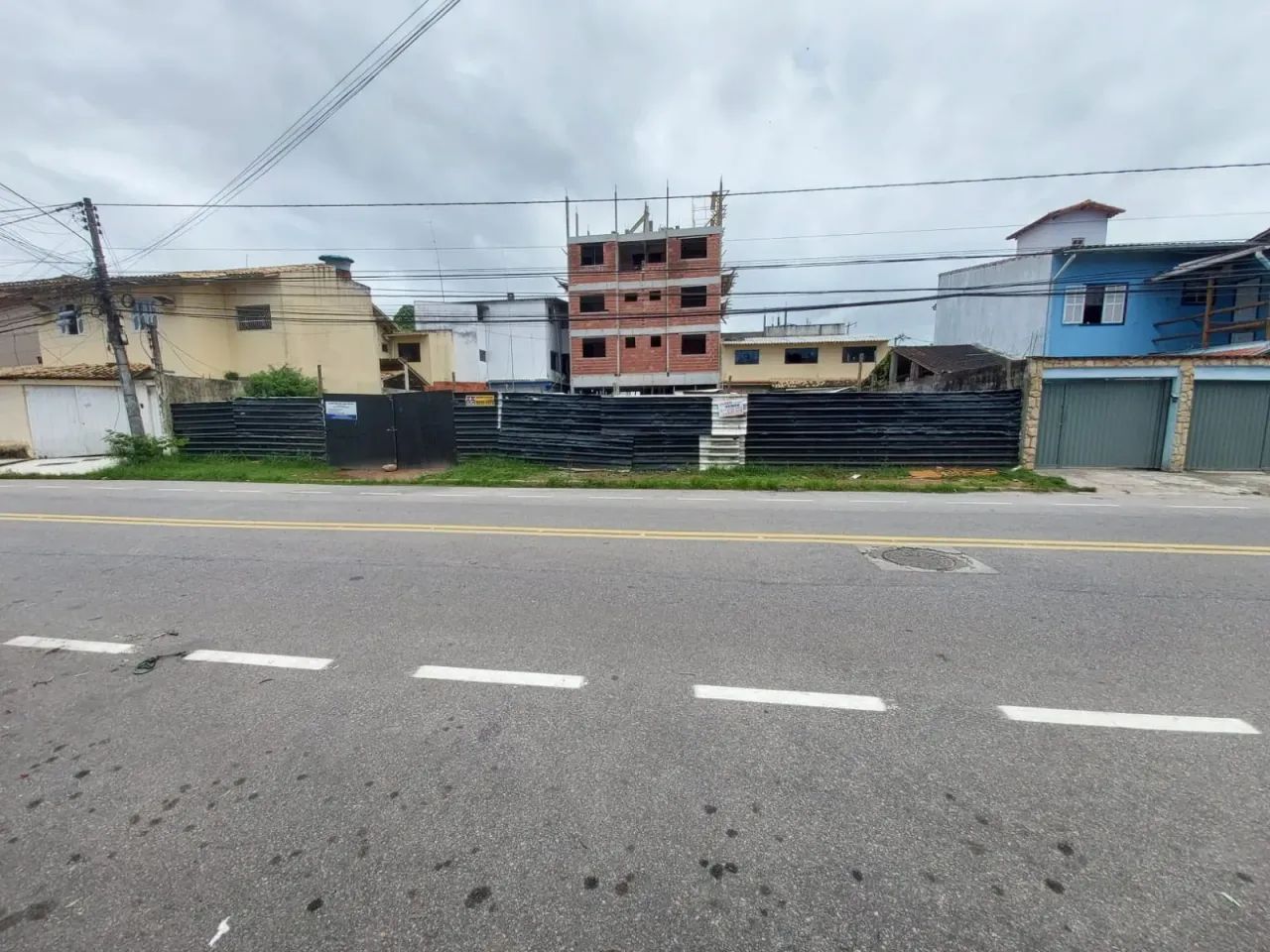 Terreno no Riviera de frente pro asfalto 200 m2 - Foto 2