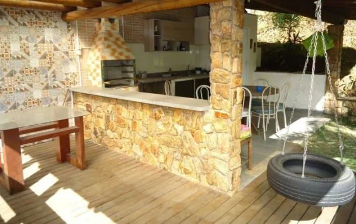 CASA BAIRRO BENFICA 04 QUARTOS 1 SUITE,AREA GOURMET TERRENO AOS FUNDOS,SALA COZINHA - Foto 3