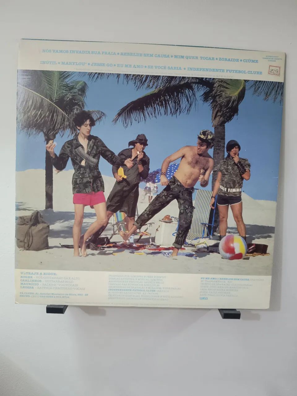 LP - Disco de Vinil - Ultraje a Rigor - Nos vamos invadir sua praia - 1990 - Foto 2