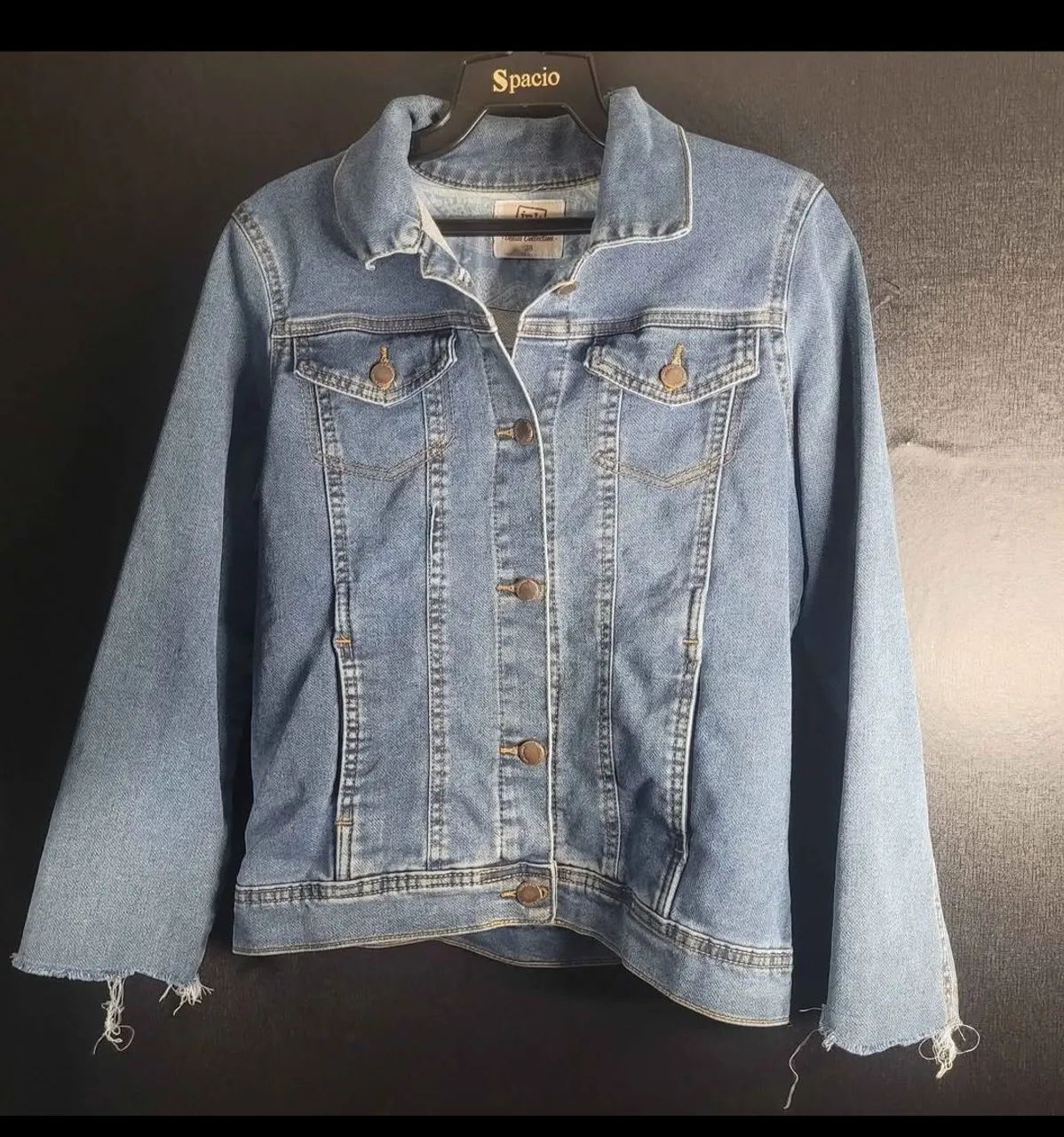 Jaqueta Jeans Azul Clássica