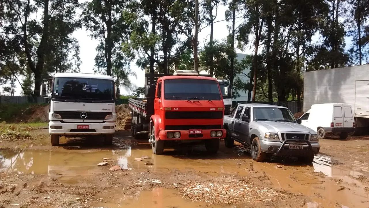 Truck VW 14 140 3 eixo trucado - Foto 2