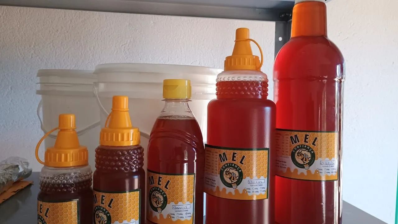 Mel 100% puro e natural - Mel Confiança  - Foto 5