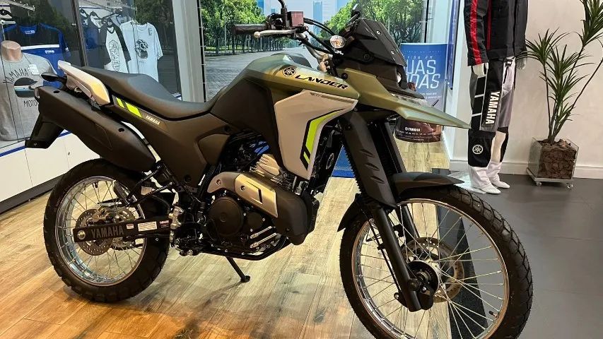 *XTZ Lander 250 Connect 2025 - Foto 3