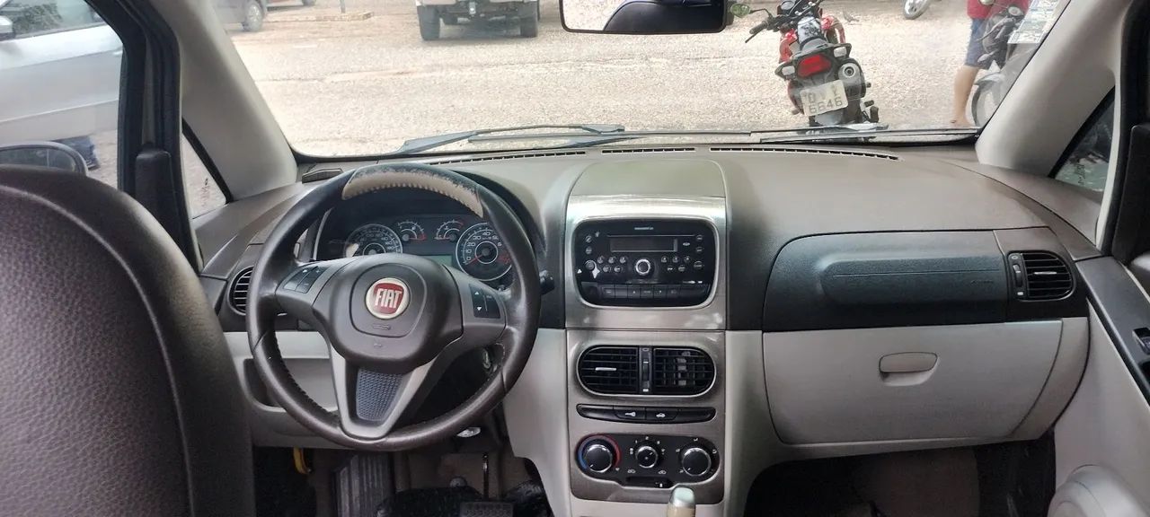 IDEA ESSENCE 1.6 SUBLIME 2014 - Foto 3