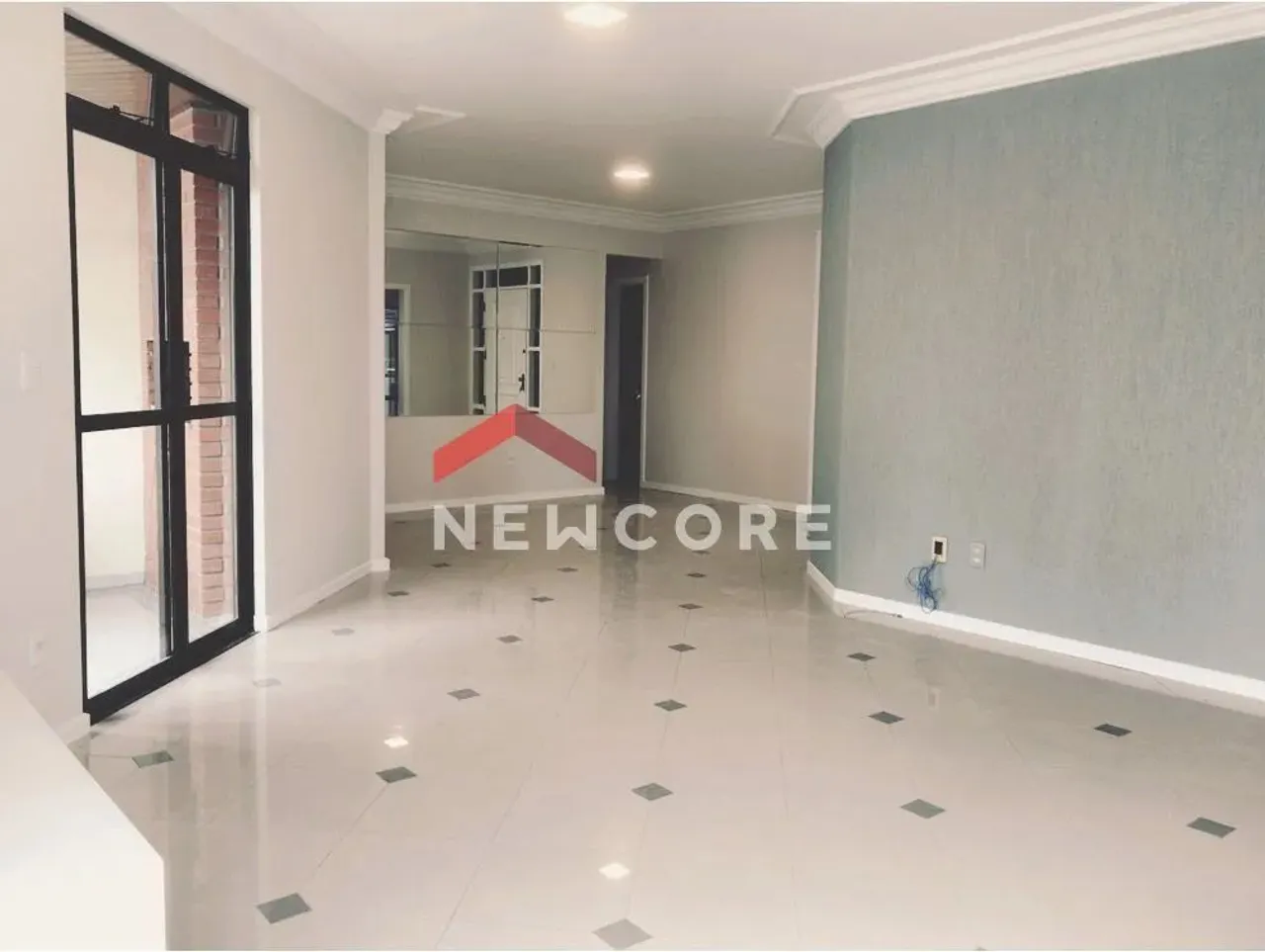 Apartamento em Rua Osni João Vieira - Campinas - São José/SC