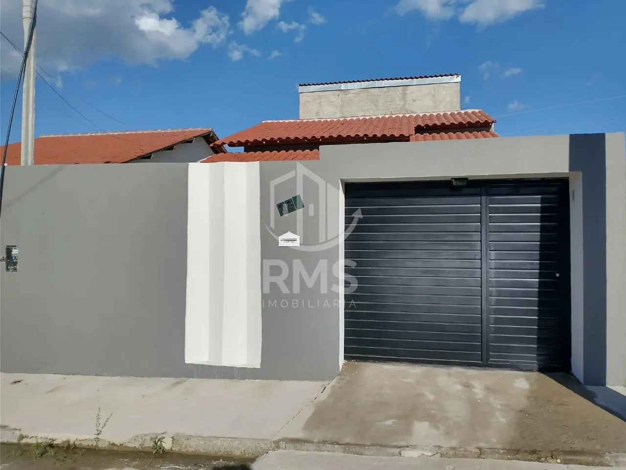 ALUGA-SE CASA NO LOTEAMENTO JATOBÁ, MASSARANDUBA, ARAPIRACA - AL