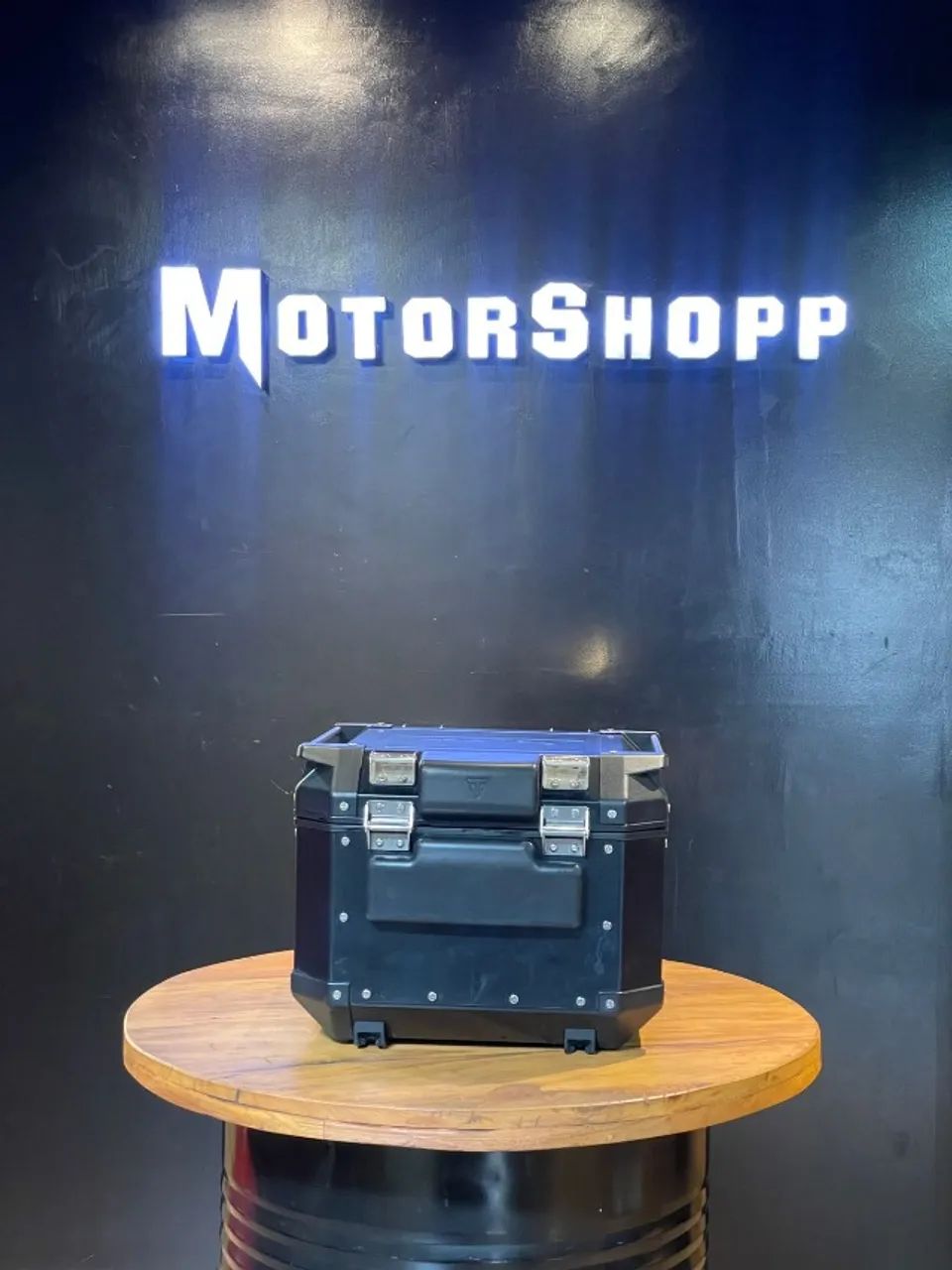 BAÚ TOP CASE ORIGINAL TRIUMPH 42 LITROS - Foto 4