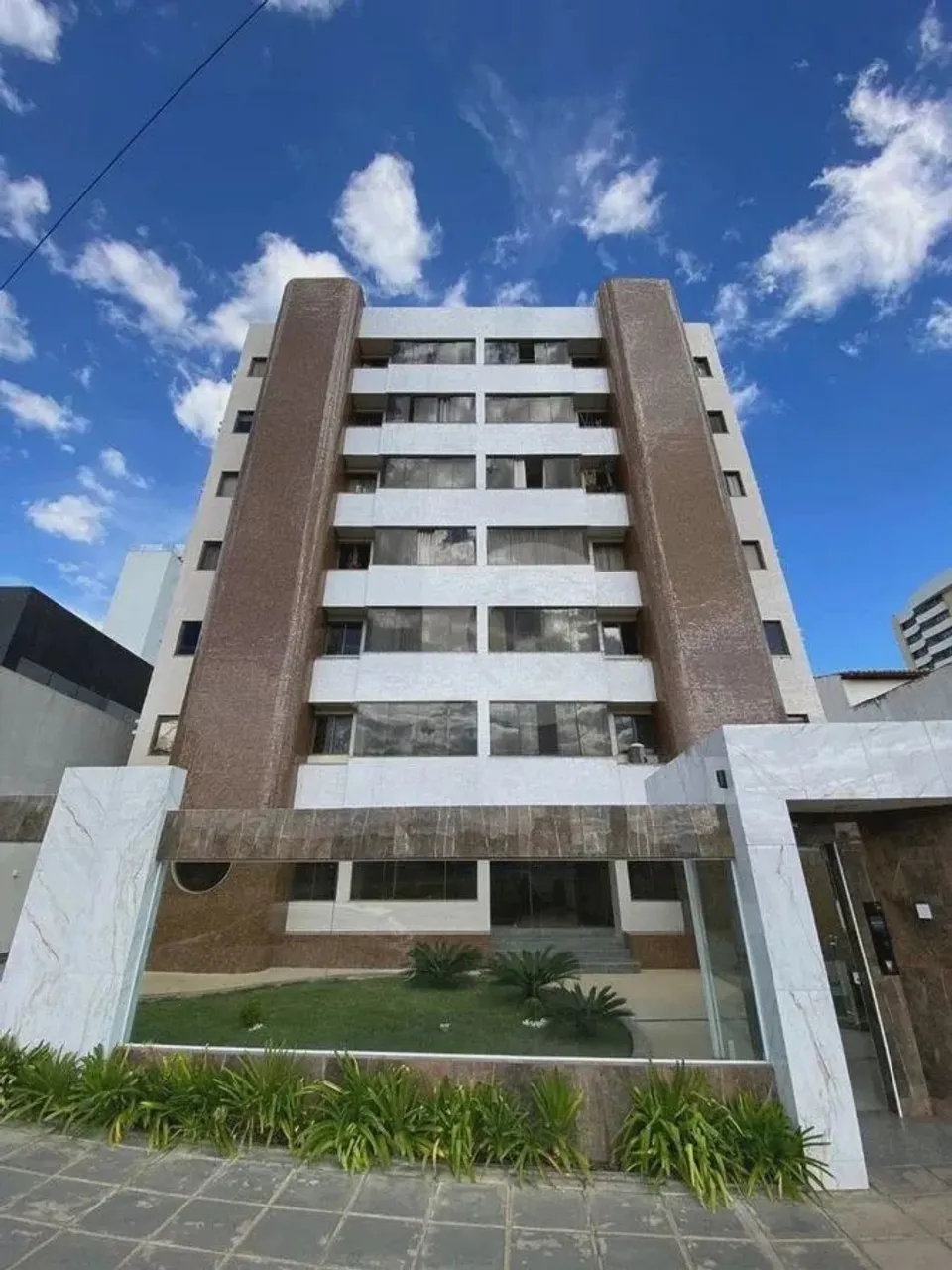 Apartamento à venda - Edf Jardim Candeias