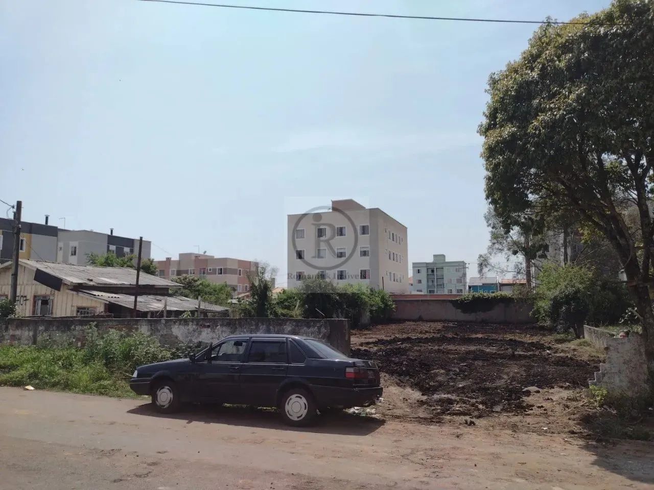 Terreno plano ZR4, meio de quadra, residencial com área total de 675,00m2 bairro Afonso Pe - Foto 2