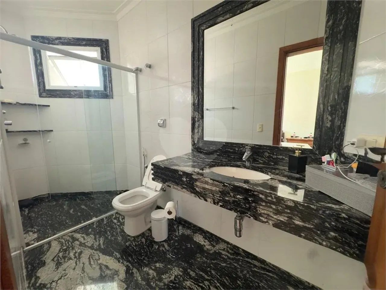 Casa à venda ou para alugar com 4 quartos, sendo 3 suítes, no condomínio Village Vert, Sor - Foto 15