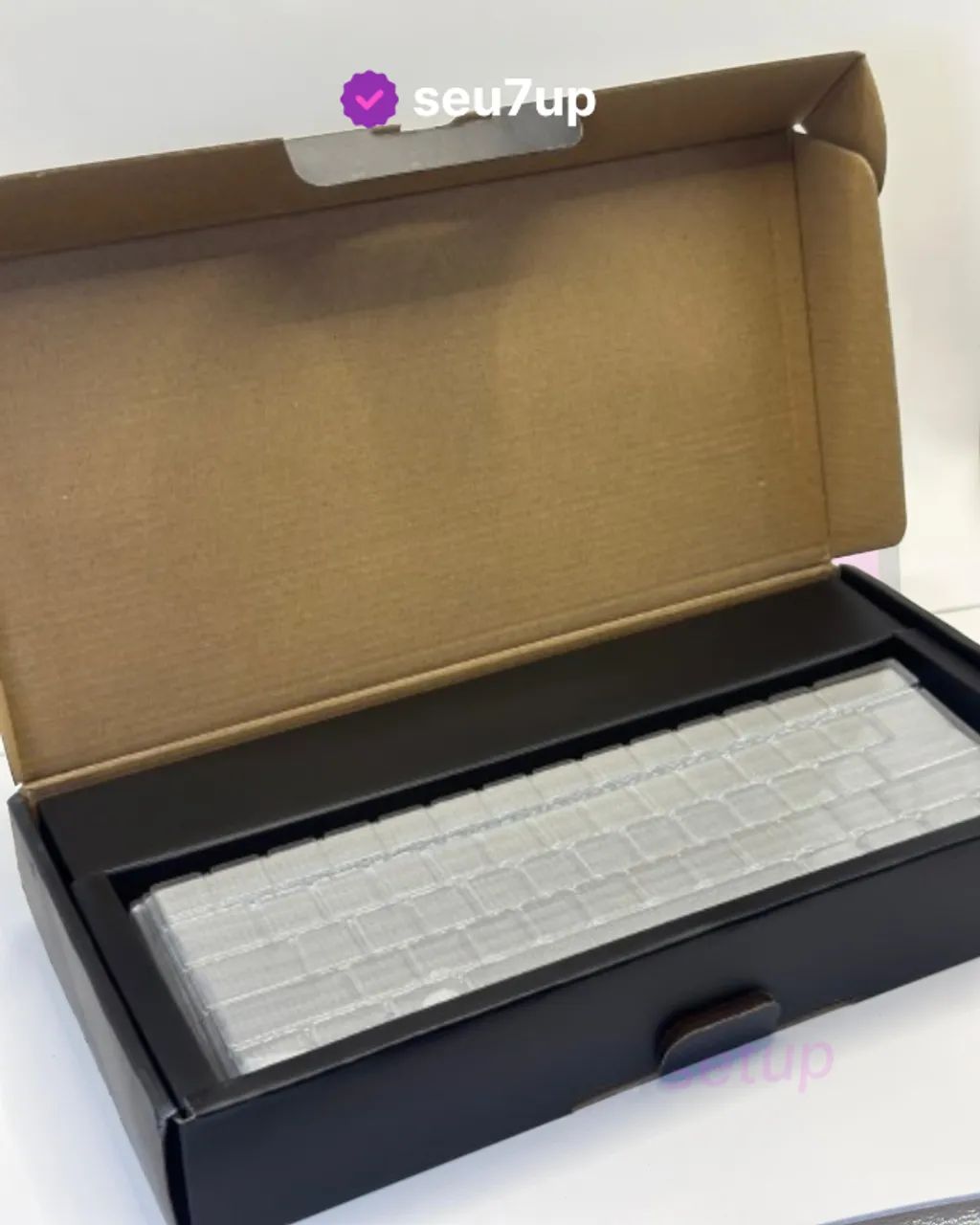 Teclado gamer magnético Monsgeek FUN60 - Foto 3