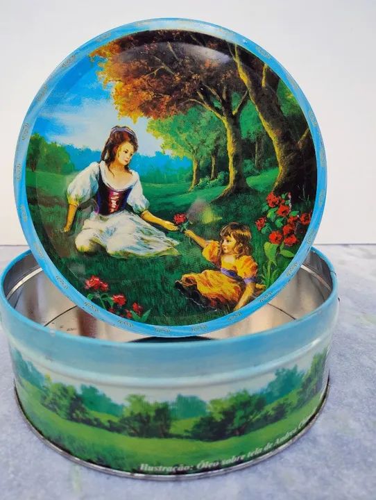 Caixa de metal vintage com ilustração de duas meninas