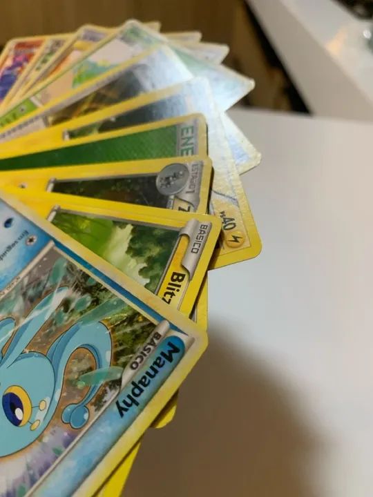 10 Cartas Originais Pokémon (Manaphy especial) - Foto 2