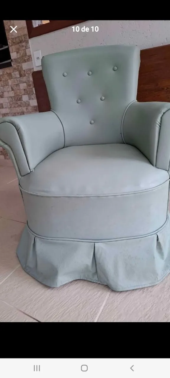 Poltrona de amamentação vintage verde pastel
