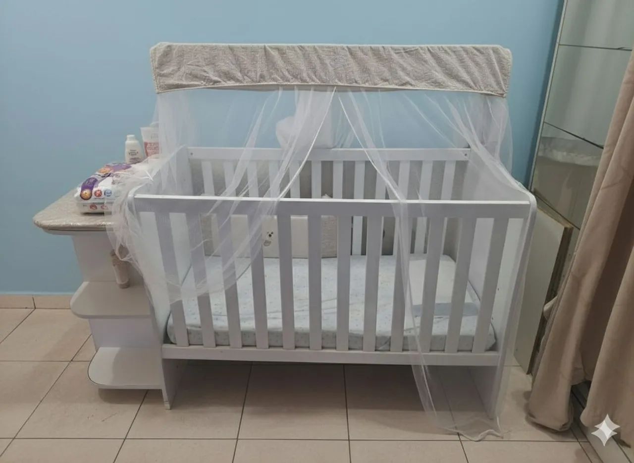 Berço com cômoda branco 