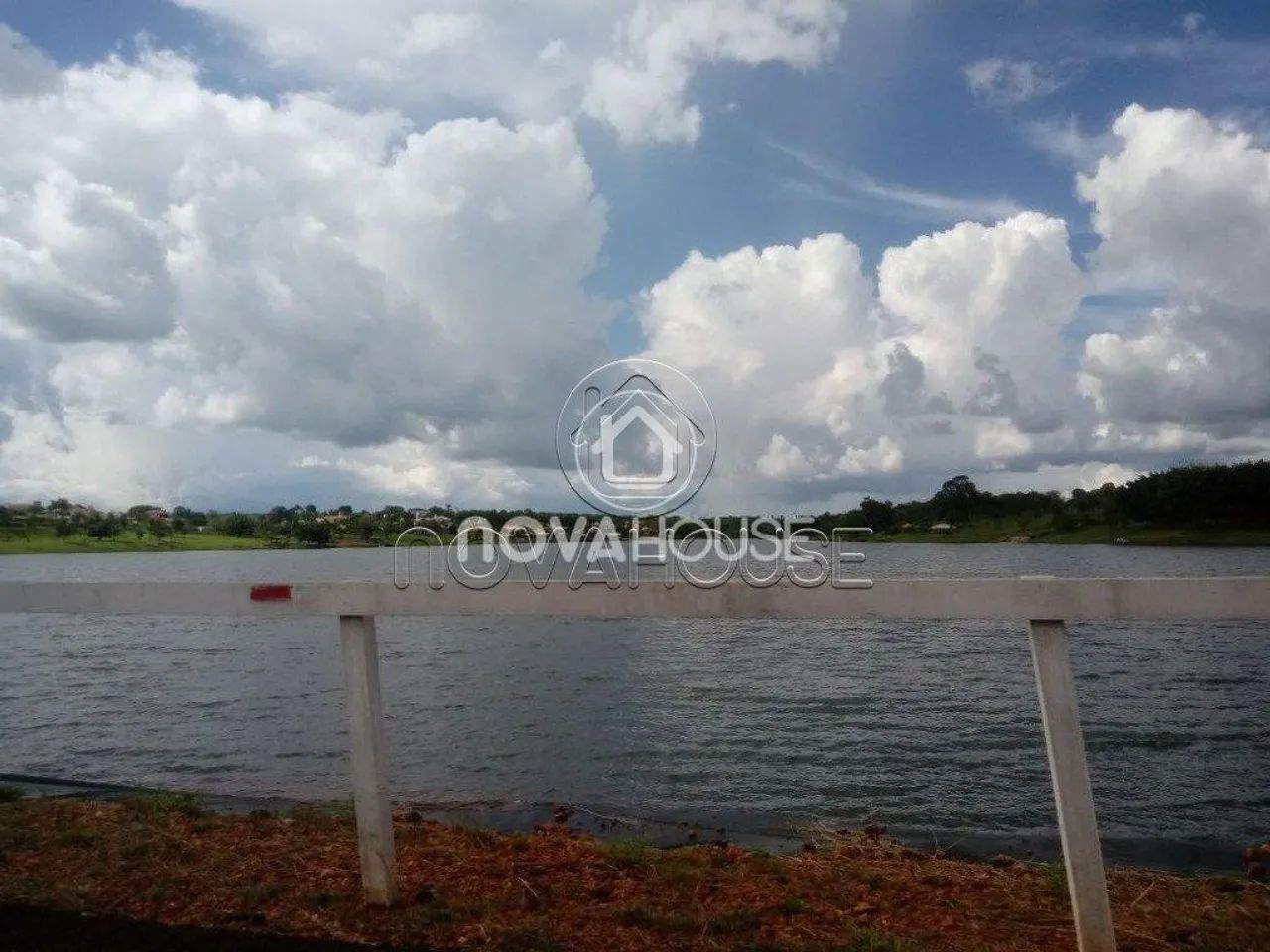 SOBRADO EXPETACULAR À VENDA NO NAZA PARK - Foto 4