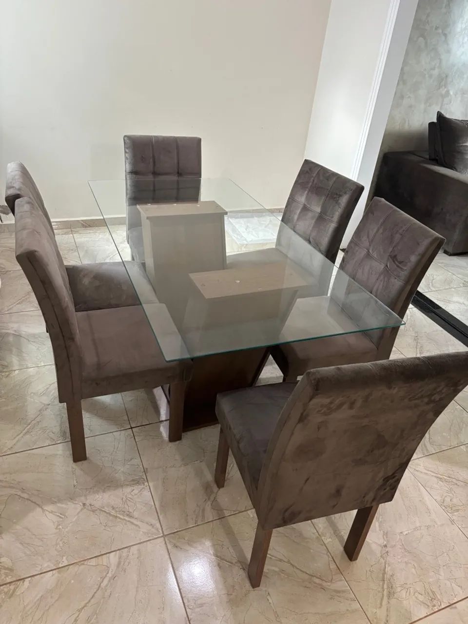 Mesa de Jantar de Vidro com 6 Cadeiras