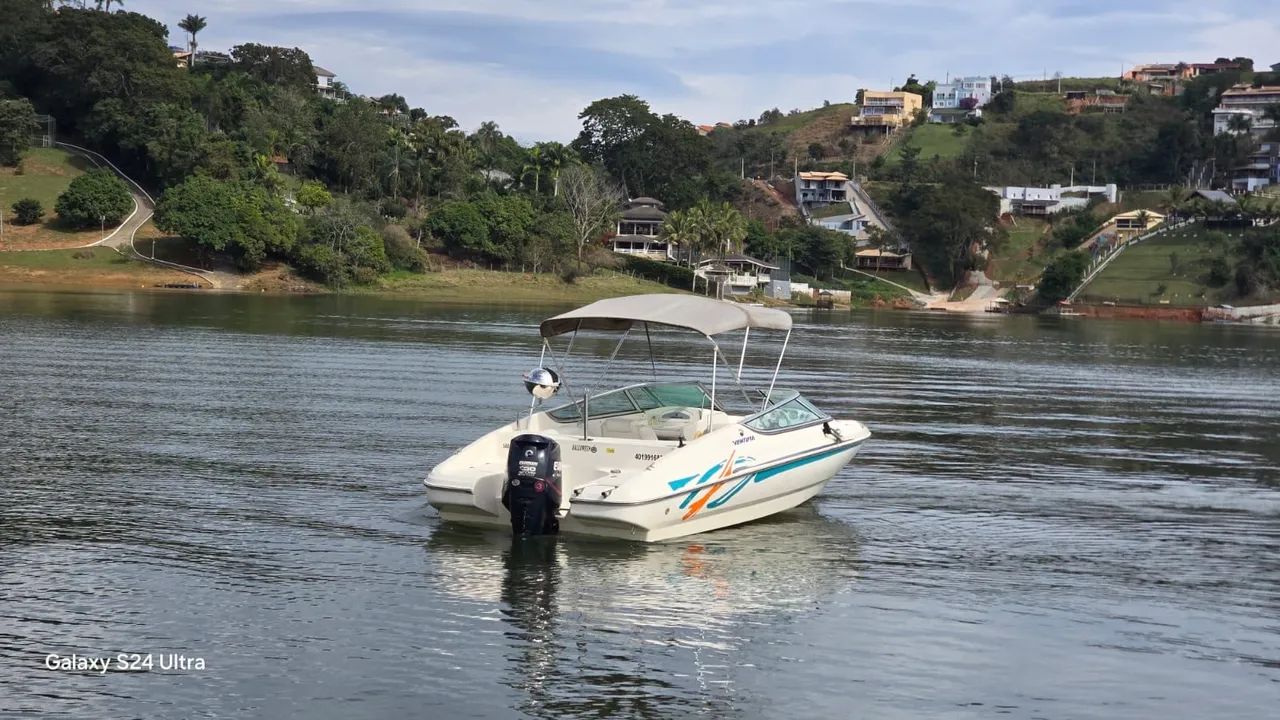 Lancha Ventura 22 pés  - Foto 3