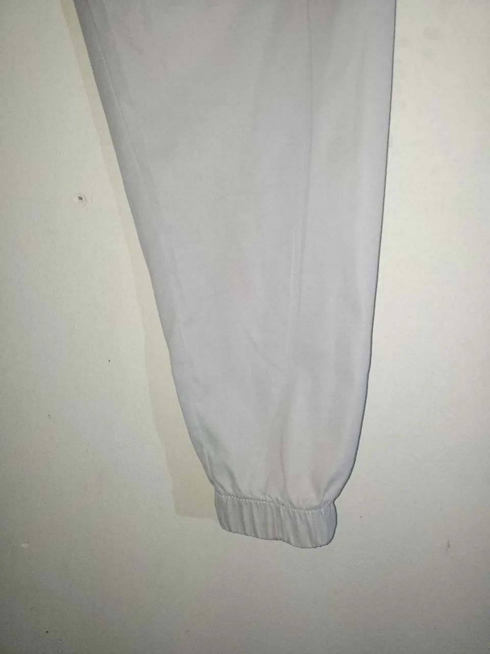 Calça jogger bege - Foto 3