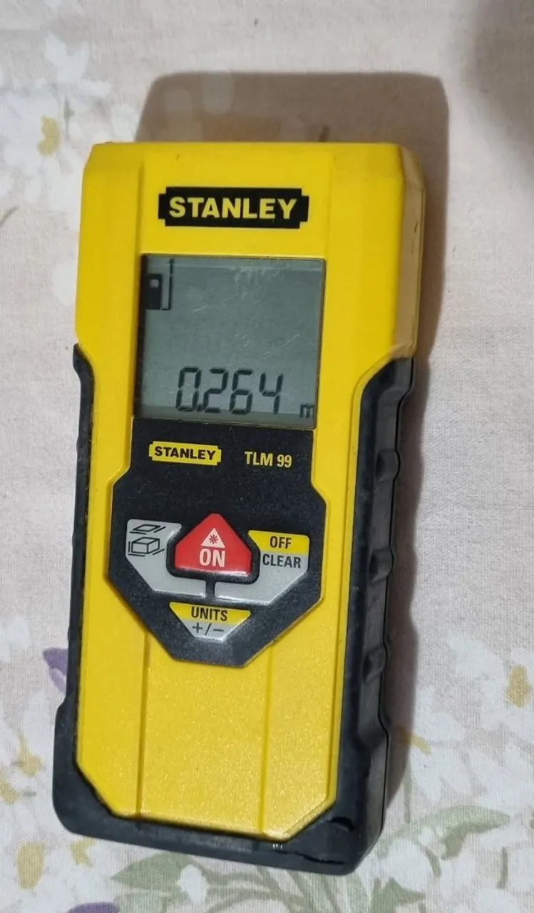 Trena a laser Stanley TLM 99