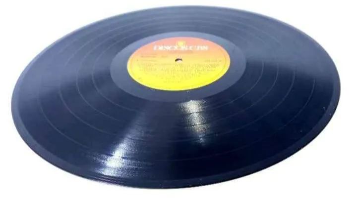 Disco de Vinil Julio Iglesias - A Mis 33 Años, 1989 - Foto 3