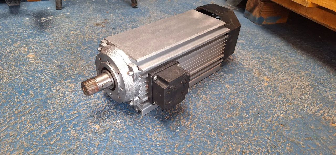 Cnc spindle motor elétrico trifásico 3 cv rpm 1680 4 polos.