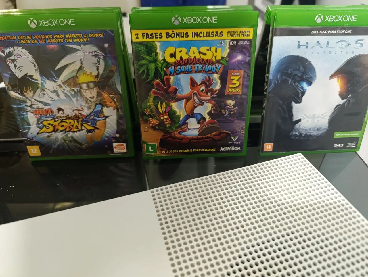 Xbox One S + 3 Jogos + 2 Controles - Seminovo - Foto 3
