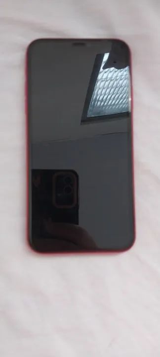 iPhone 11 Vermelho 64GB