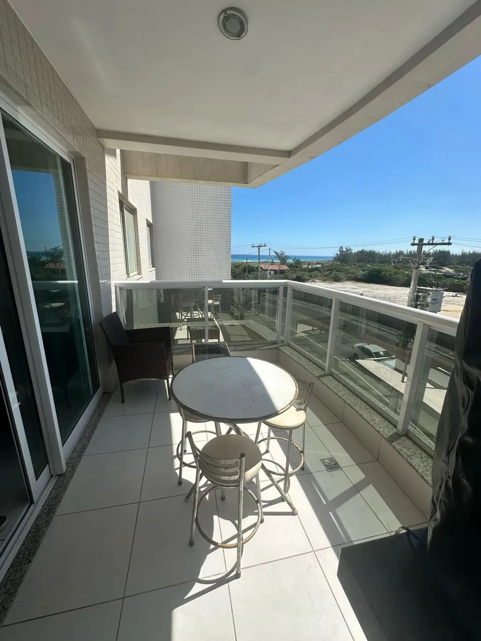 APARTAMENTO A VENDA NA PRAIA GRANDE EM ARRAIAL DO CABO-RJ.