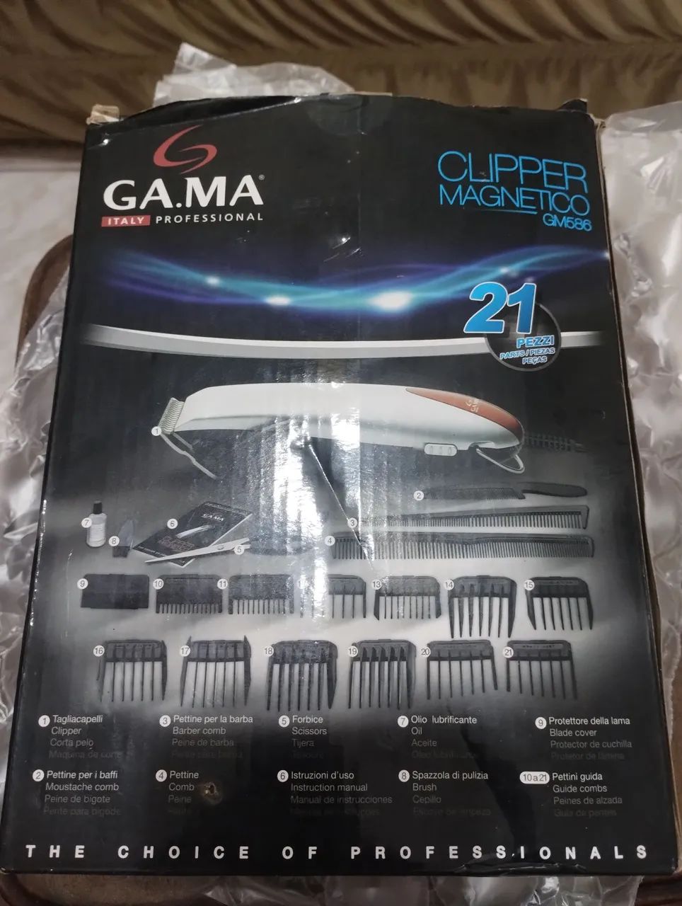 Com 15 pentes e uma tesoura - Foto 2