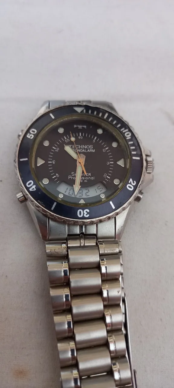 Relógio Technos Diver Cronoalarm