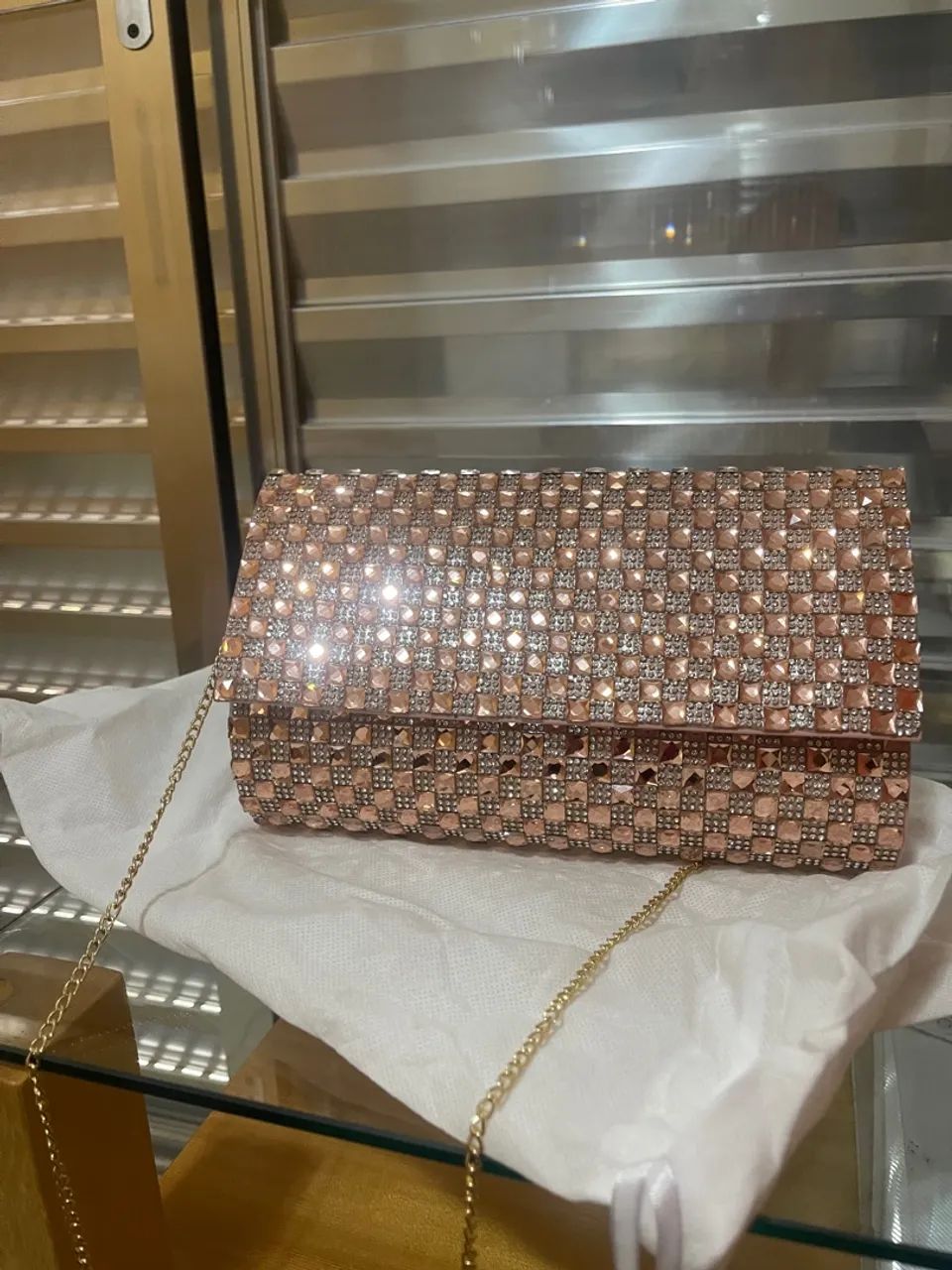 Bolsa de mão clutch com brilho - Foto 4
