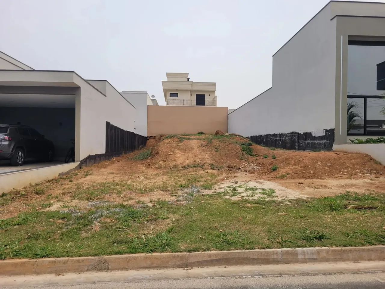 Lote / Terreno com 305m² no condomínio Jardim Piemonte - Indaiatuba/SP