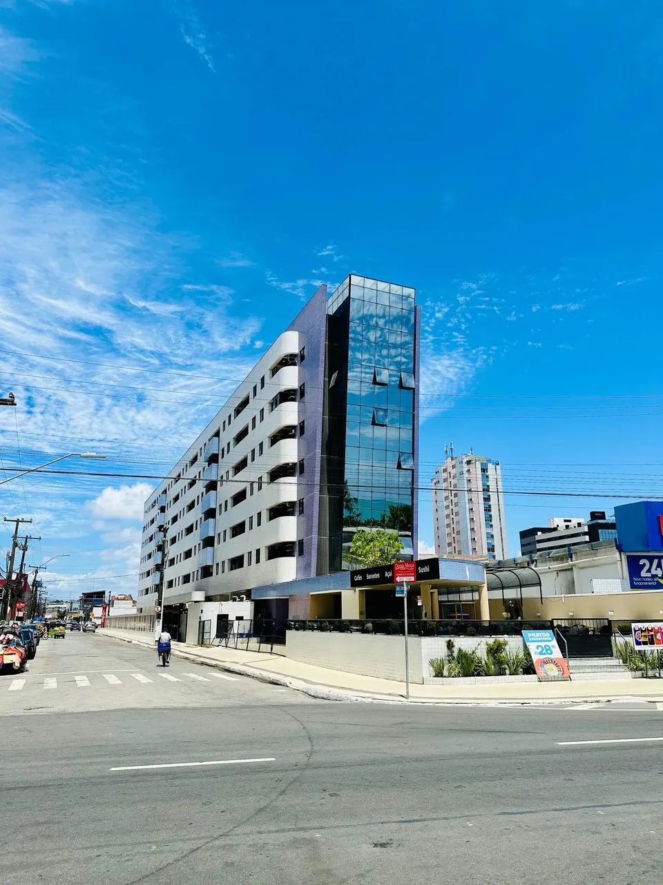 BEIRA MAR DE PAJUÇARA! EDF. NEO I, QUARTO E SALA, COM VISTA DO MAR.