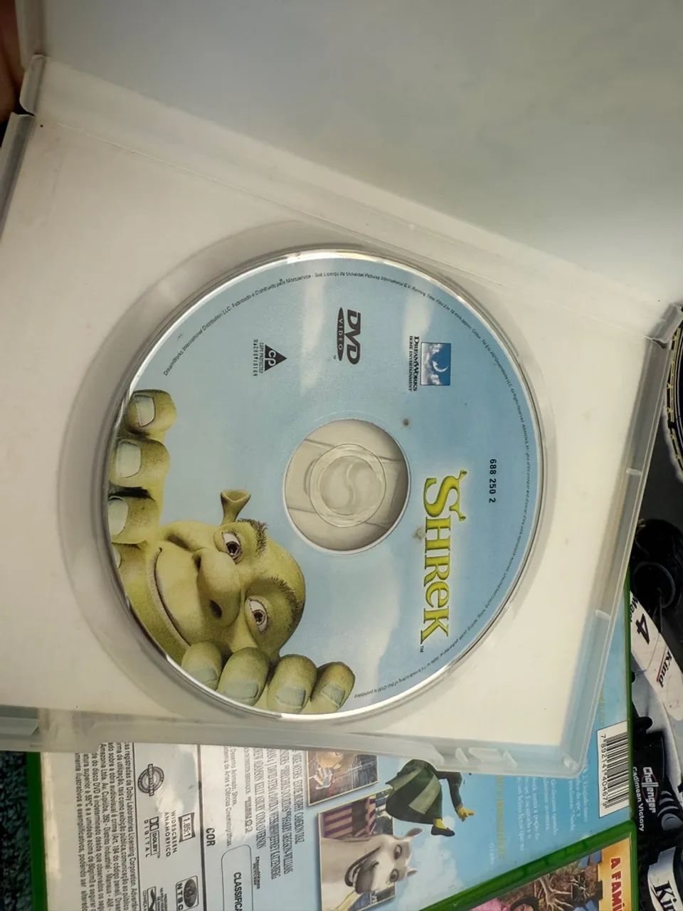Coleção Shrek - 3 Filmes em DVD e princesa e o sapo - Foto 3