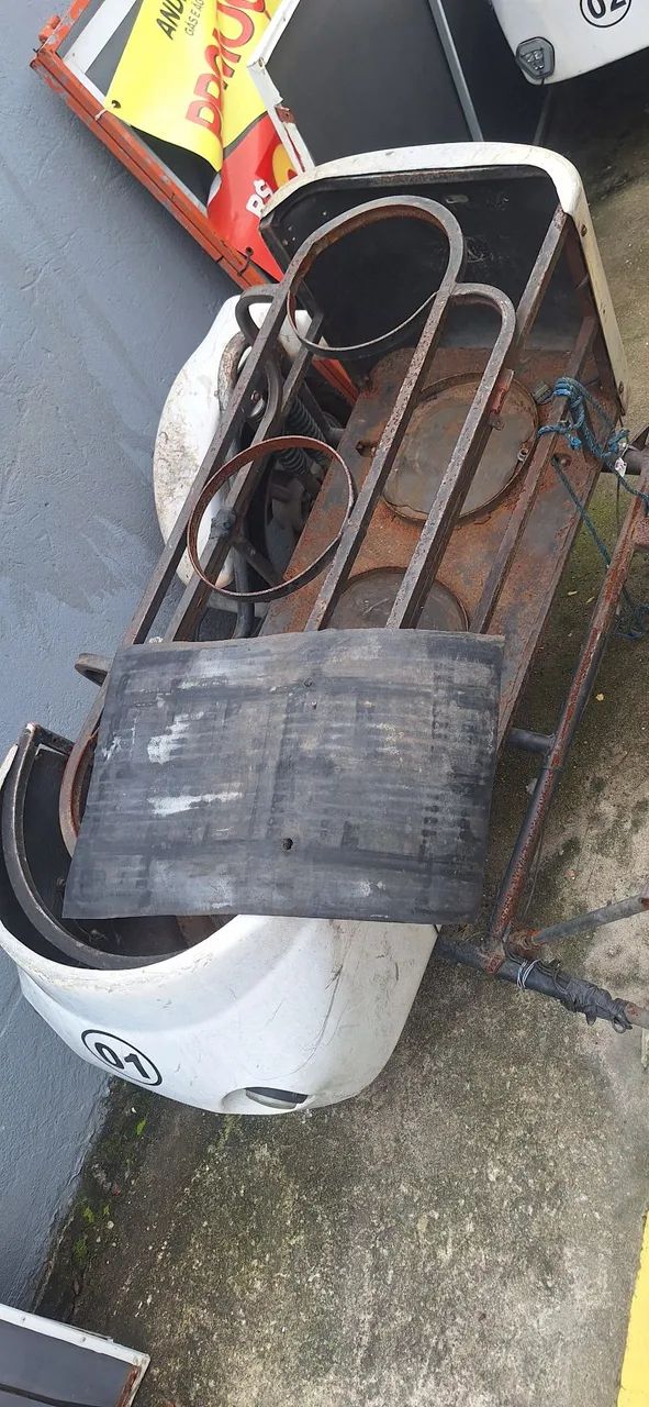 Triciclo  gangaia  de gas e água 