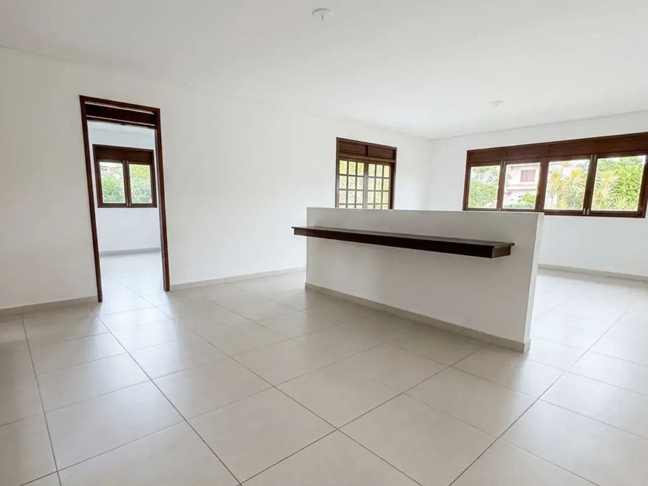 Imóvel para aluguel tem 204 metros quadrados com 3 quartos em Centro - Lagoa Seca - PB - Foto 2