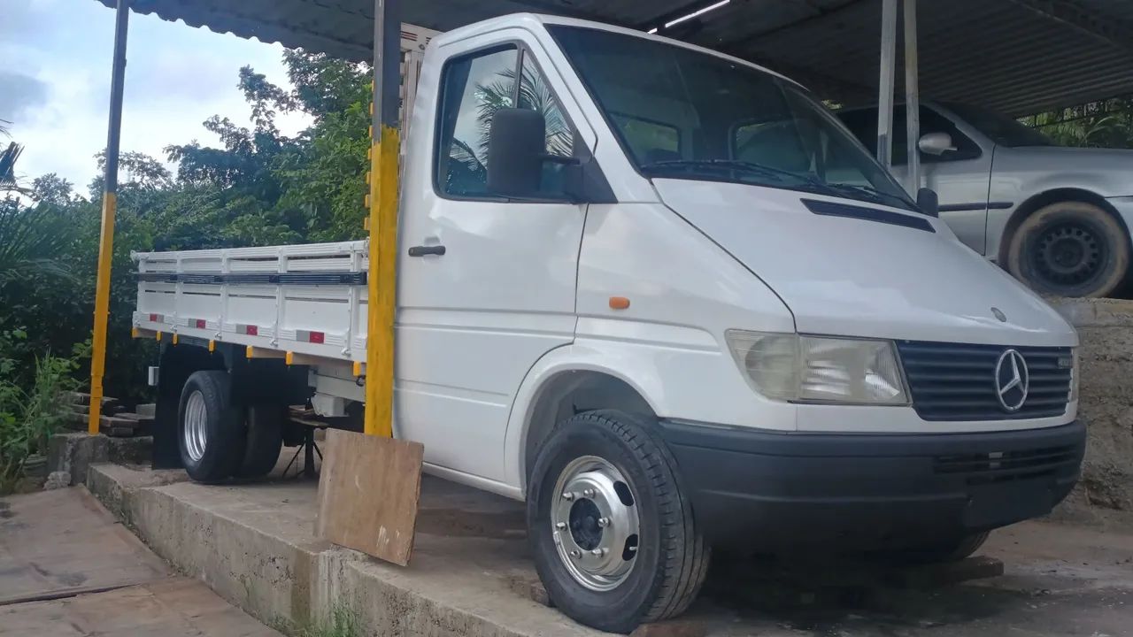 Sprinter 412 ano 2001