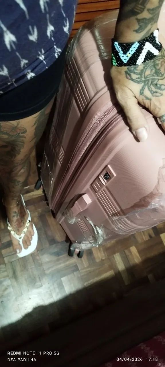 Mala de Rodinhas Extra grande Inquebrável  - Foto 4