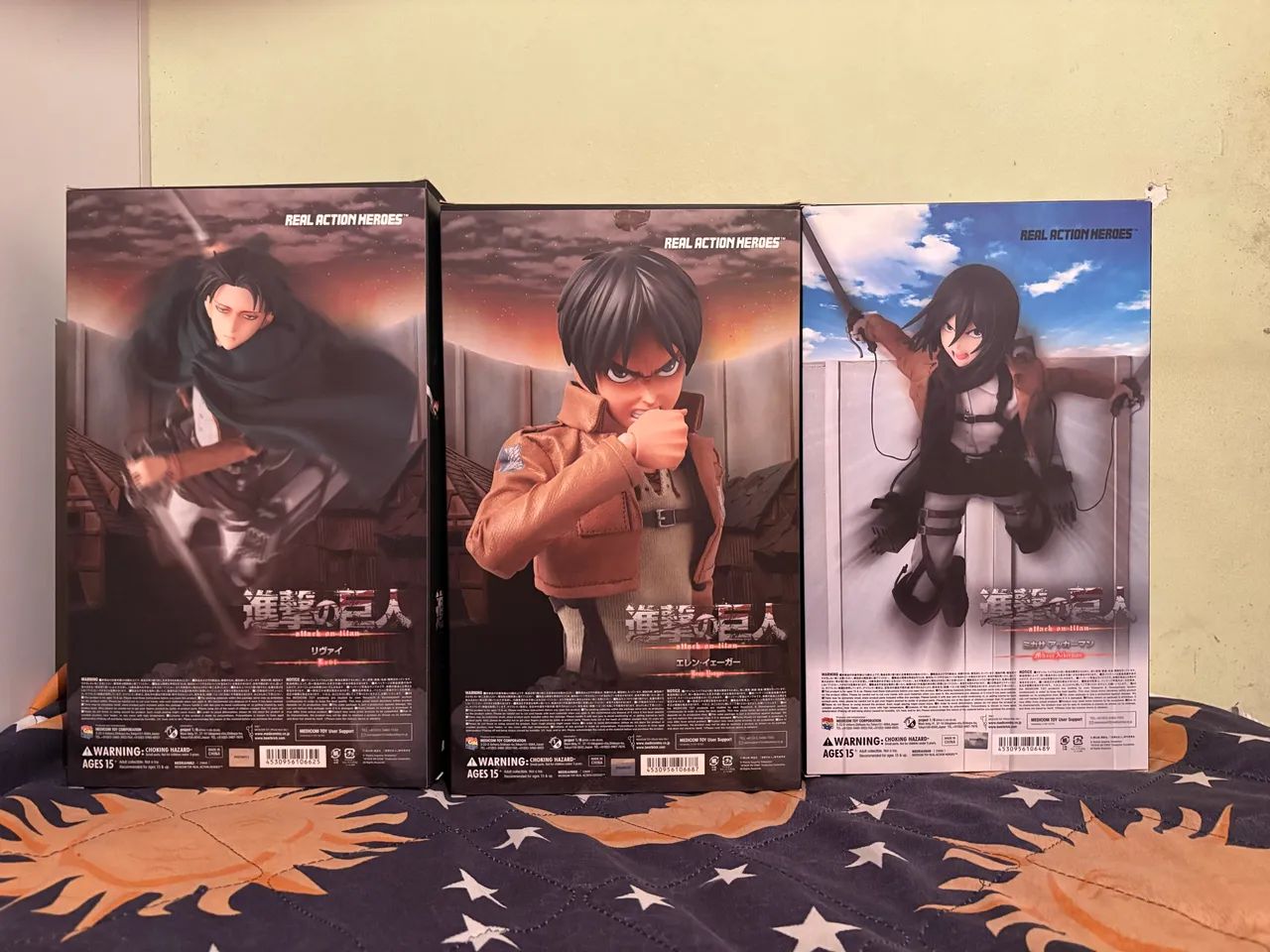 Kit Real Action Heroes Eren, Mikasa e Levi Medicom Attack on Titan - Foto 2
