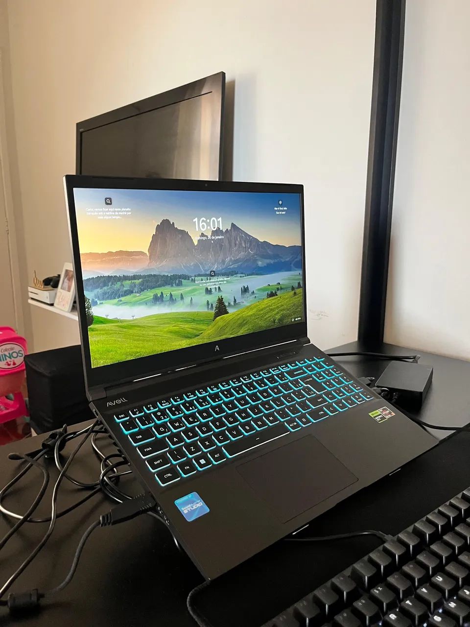 NOTEBOOK MODELO  -  AVELL ION A52r - Foto 3