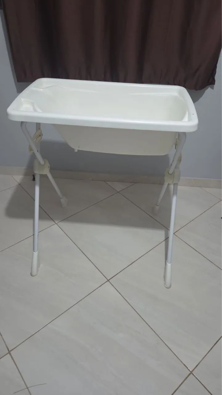 Banheira com suporte Burigotto (usada)