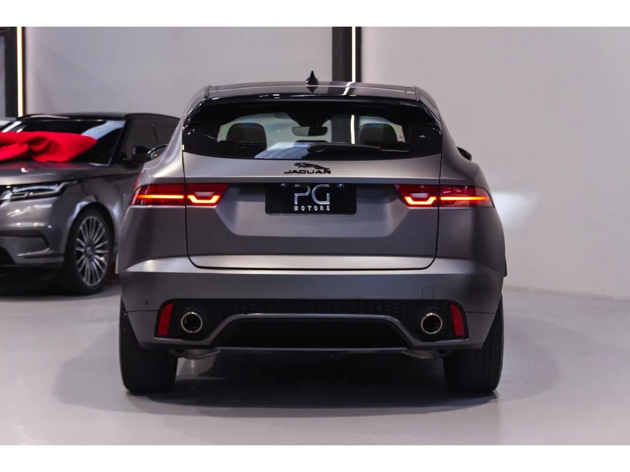 Jaguar E-Pace 2.0 AWD 249cv Aut. 2018 - Foto 5