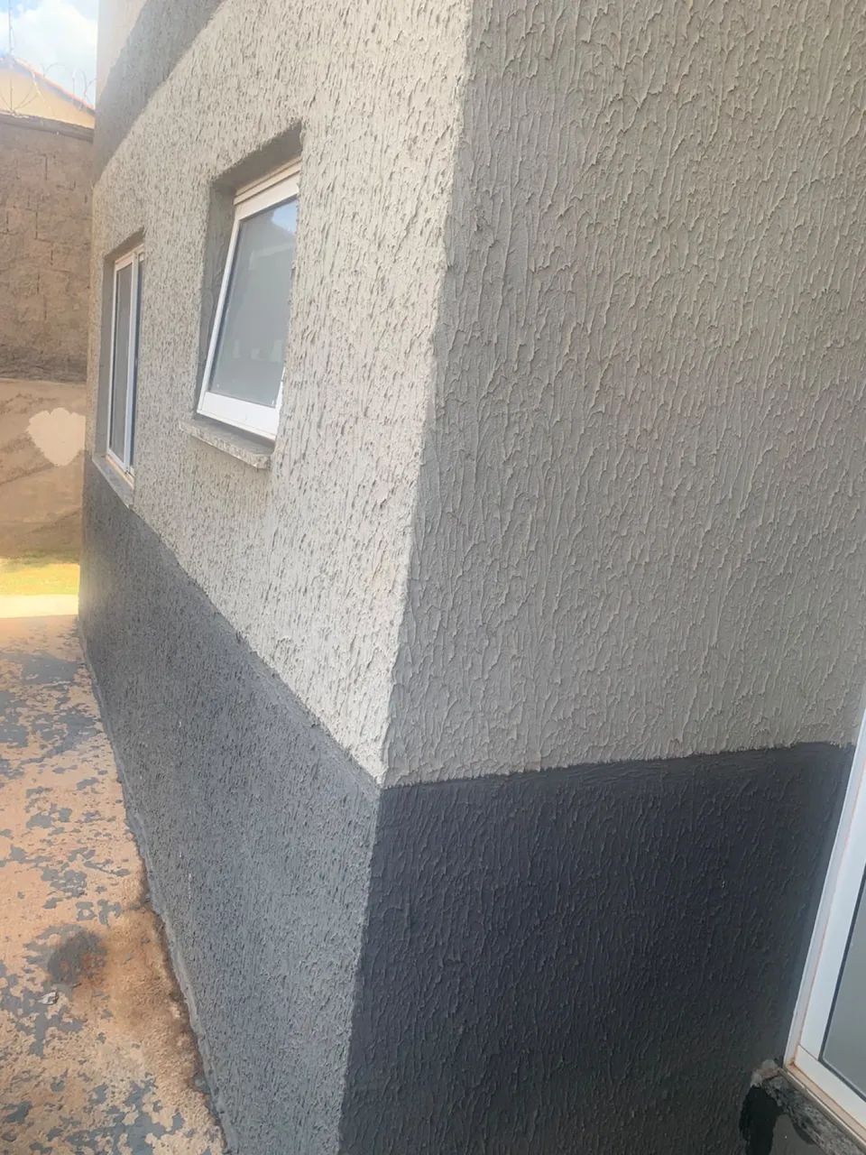 Aluga-se um apartamento 