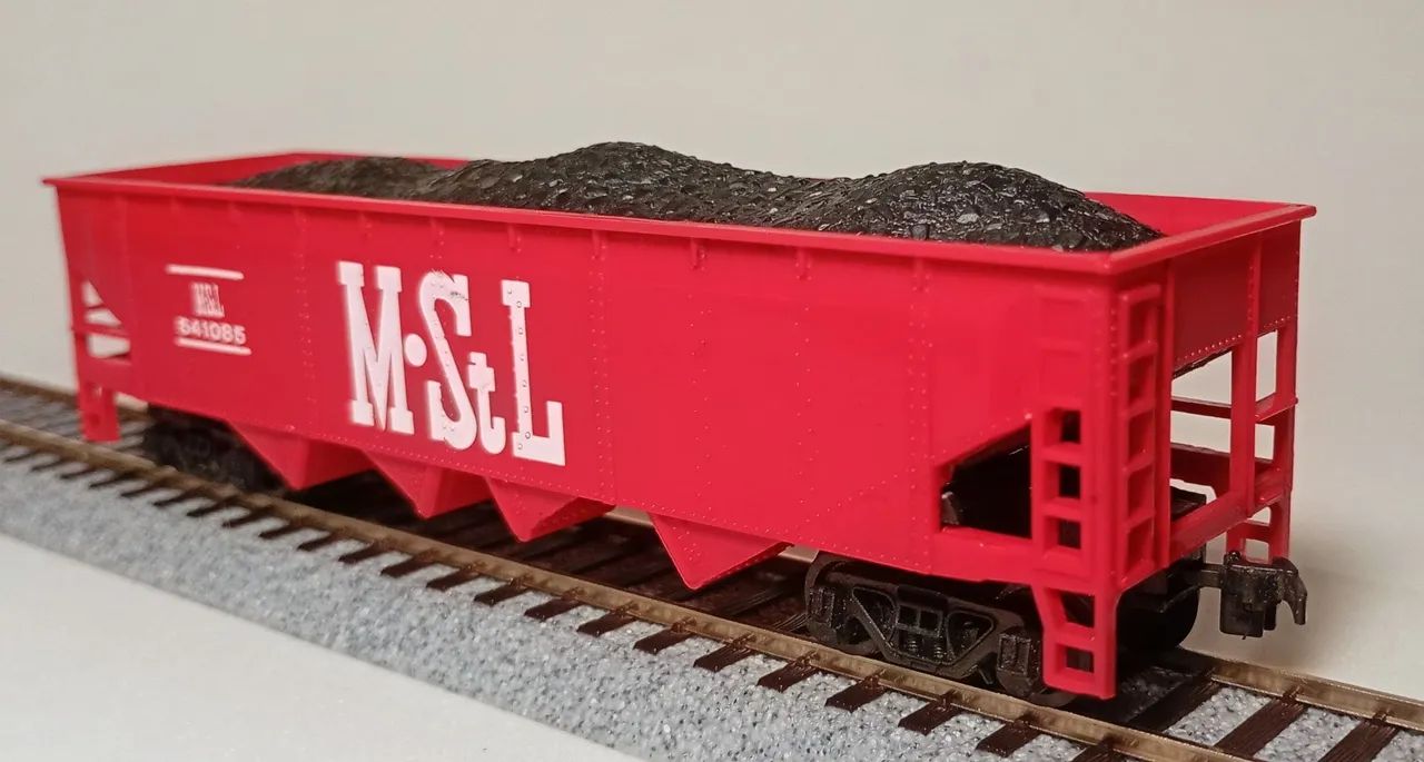 Vagão HO Hopper importado Bachmann  - Foto 4